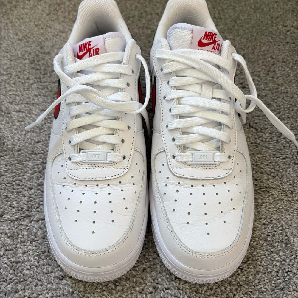 Nike Air Force 1 White and Red Sneakers 
Price ✂️
